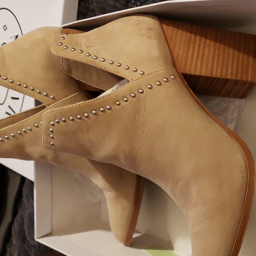 Booties - Picture 4 of 6